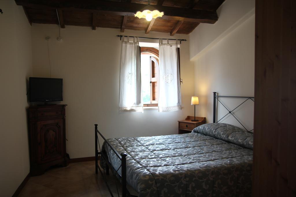 Agriturismo Campagna In Compagnia Vallo di Nera Bagian luar foto