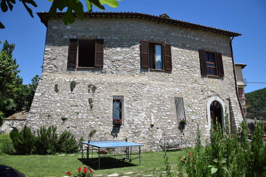 Agriturismo Campagna In Compagnia Vallo di Nera Bagian luar foto
