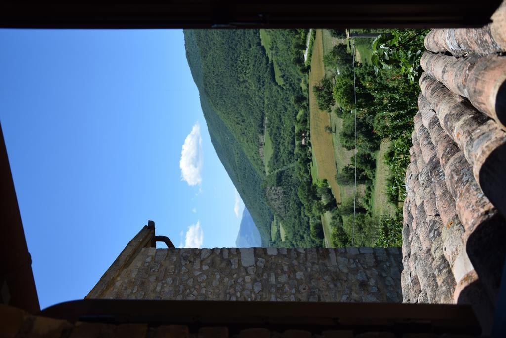 Agriturismo Campagna In Compagnia Vallo di Nera Bagian luar foto