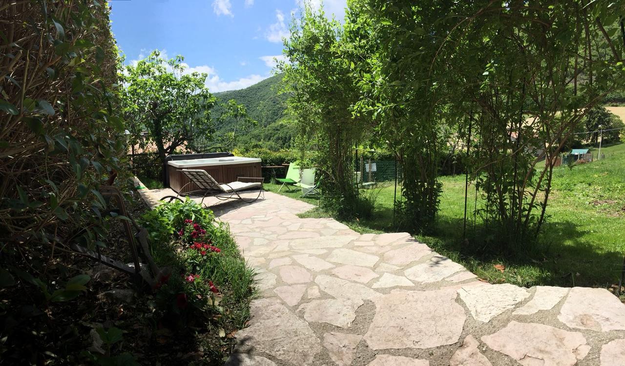 Agriturismo Campagna In Compagnia Vallo di Nera Bagian luar foto