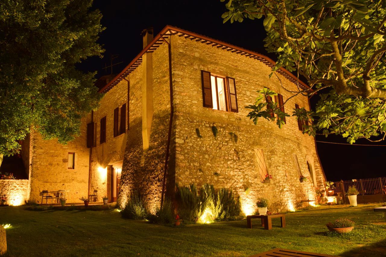 Agriturismo Campagna In Compagnia Vallo di Nera Bagian luar foto
